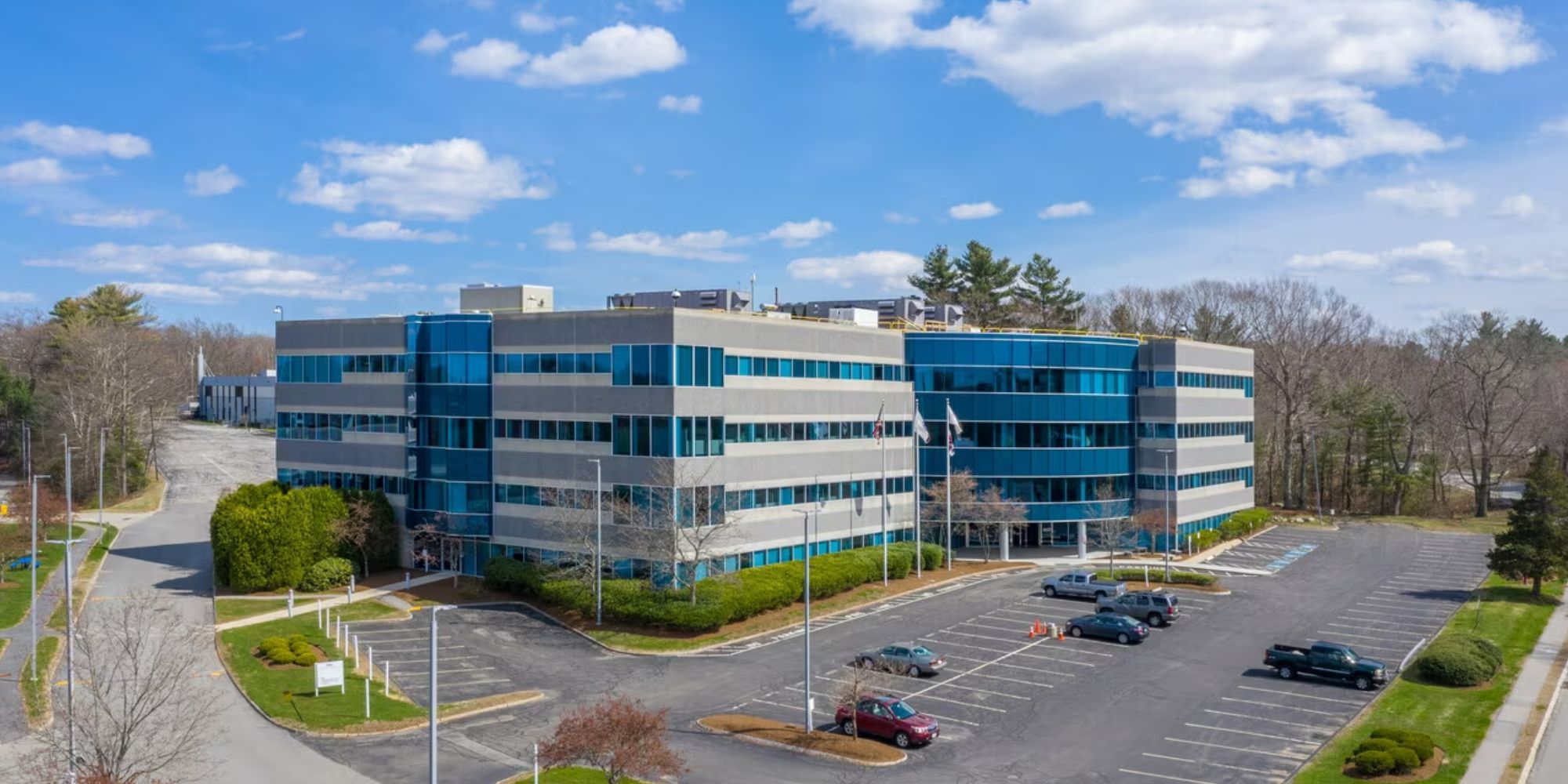 Ciminelli Real Estate and Gordon Brothers acquire 151,564 s/f property in Billerica, MA for $18.2 million