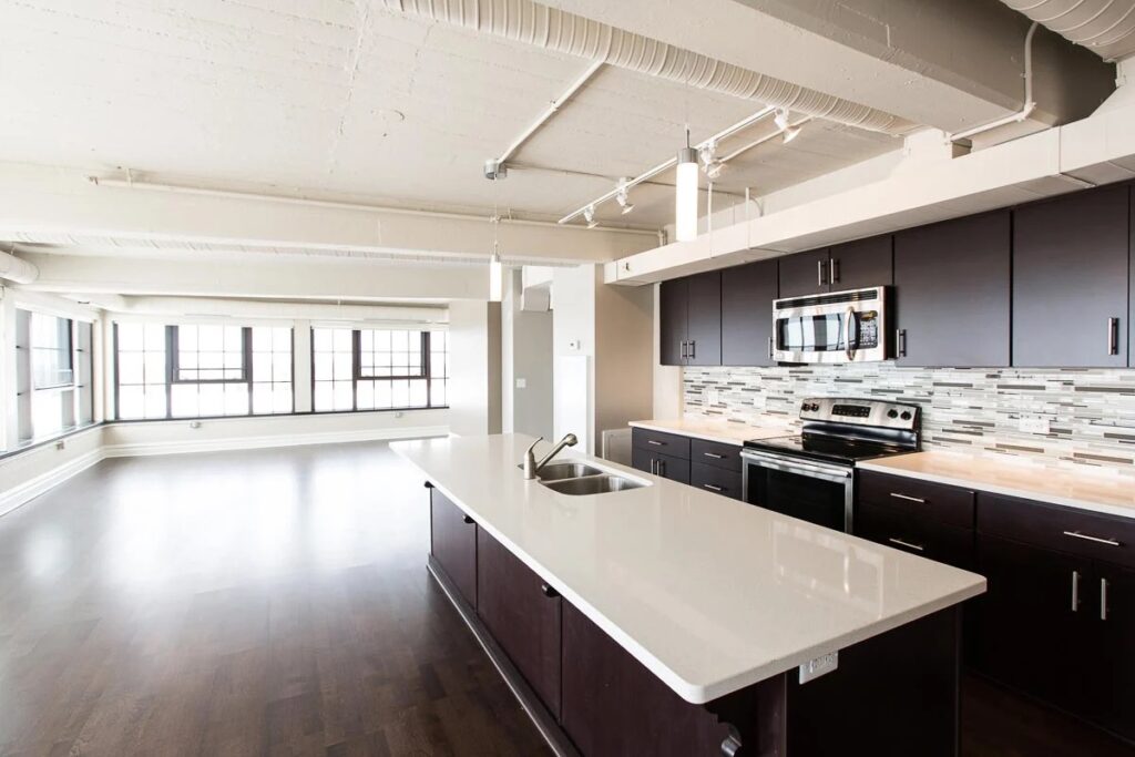 bethune_lofts_penthouse_living_area